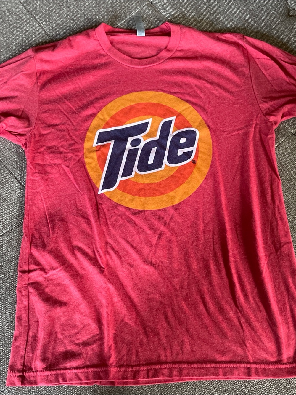 Tide Logo Graphic Tee in Red with Orange Bullseye